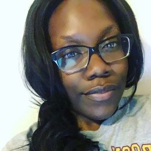 Meet your Posher, Etonia