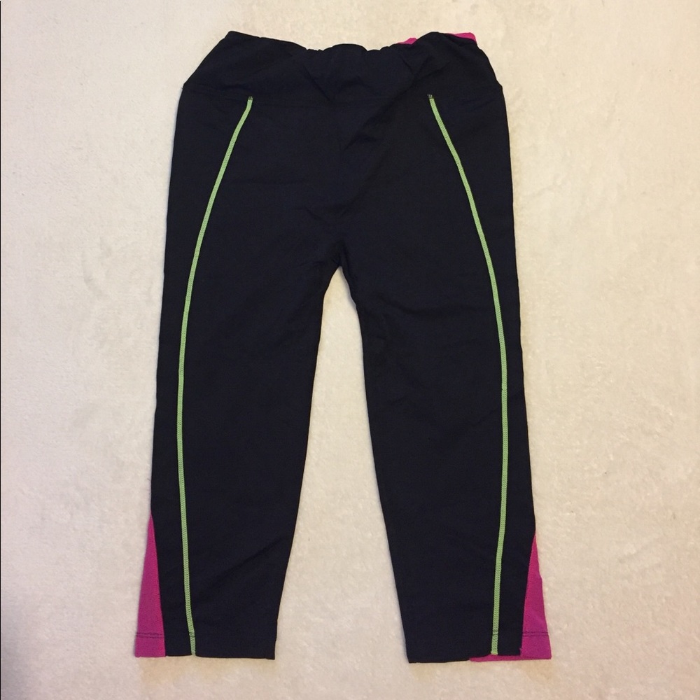 Shoactive capris - Picture 3 of 5