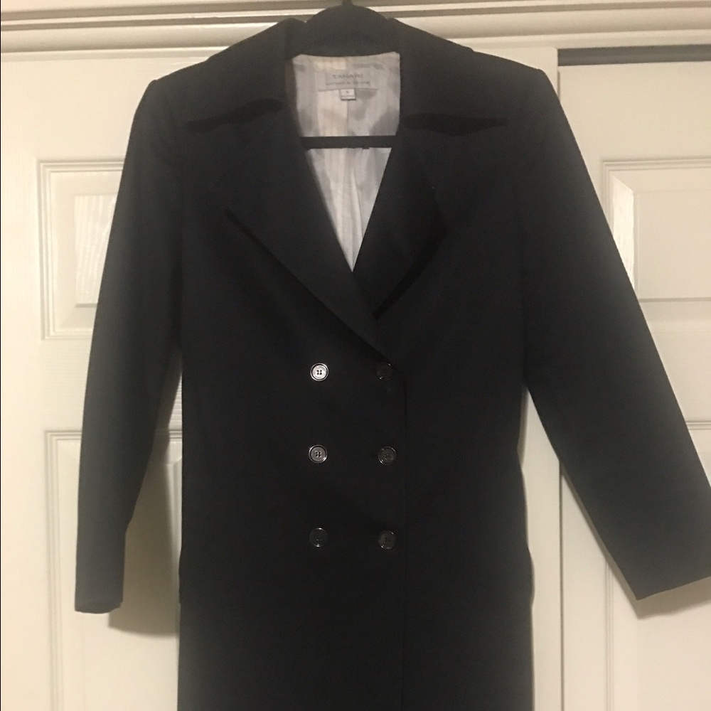 Tahari jacket size 8.