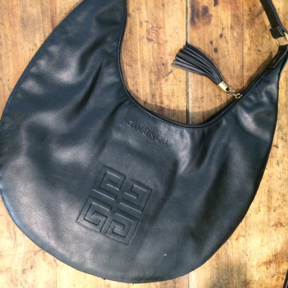 Parfums Givenchy shoulder bag!