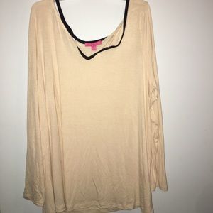 Adorable Long Sleeved Top 🌷