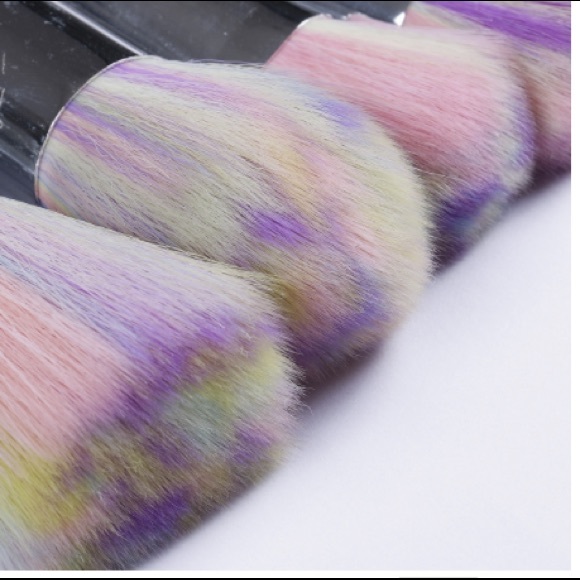 🆕 Unicorn Makeup Brushes! 🦄🦄🦄 - Picture 3 of 4