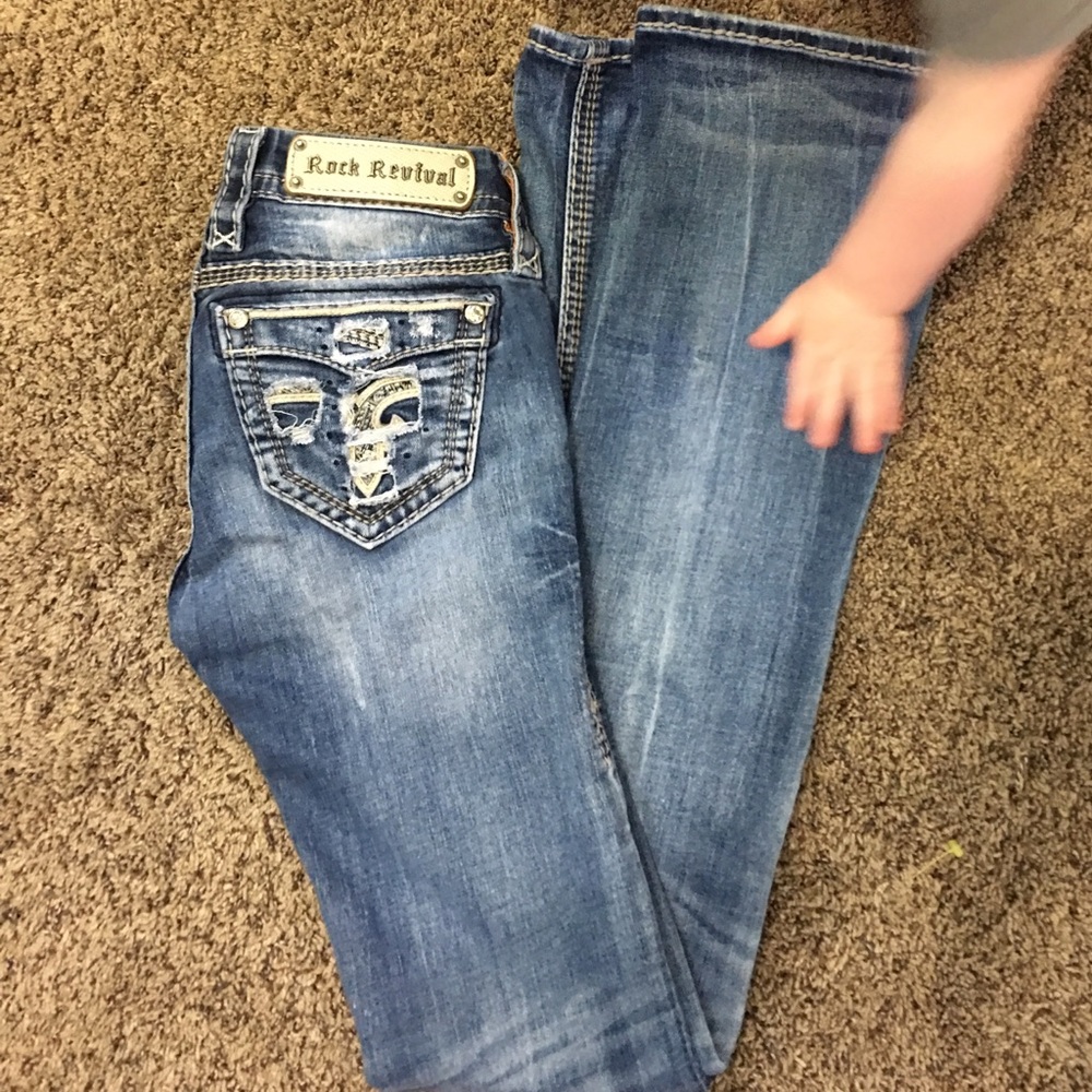 traded with @whitneyb1112 Sapphire Rock Revivals