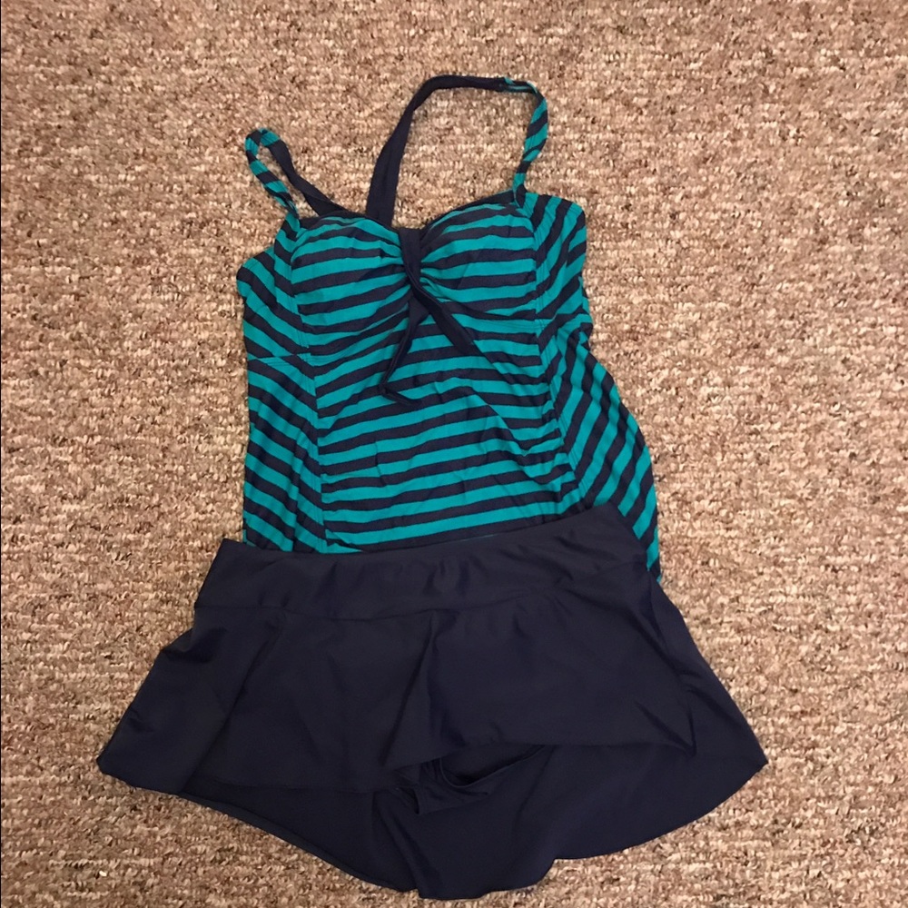 Maternity bathing suit