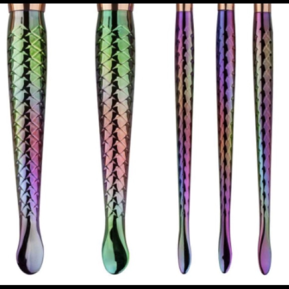 π MERMAID BRUSHES! π π¦π¬ - Picture 4 of 6