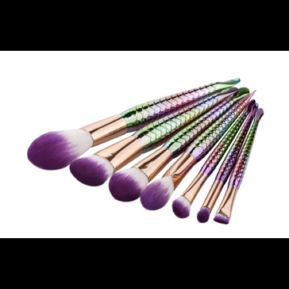 🆕 MERMAID BRUSHES! 🐠🦑🐬 - Picture 5 of 6