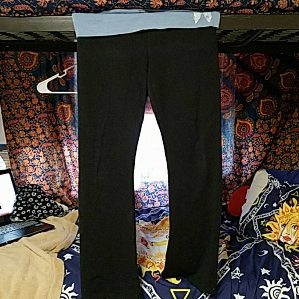 VICTORIA'S SECRET YOGA PANTS