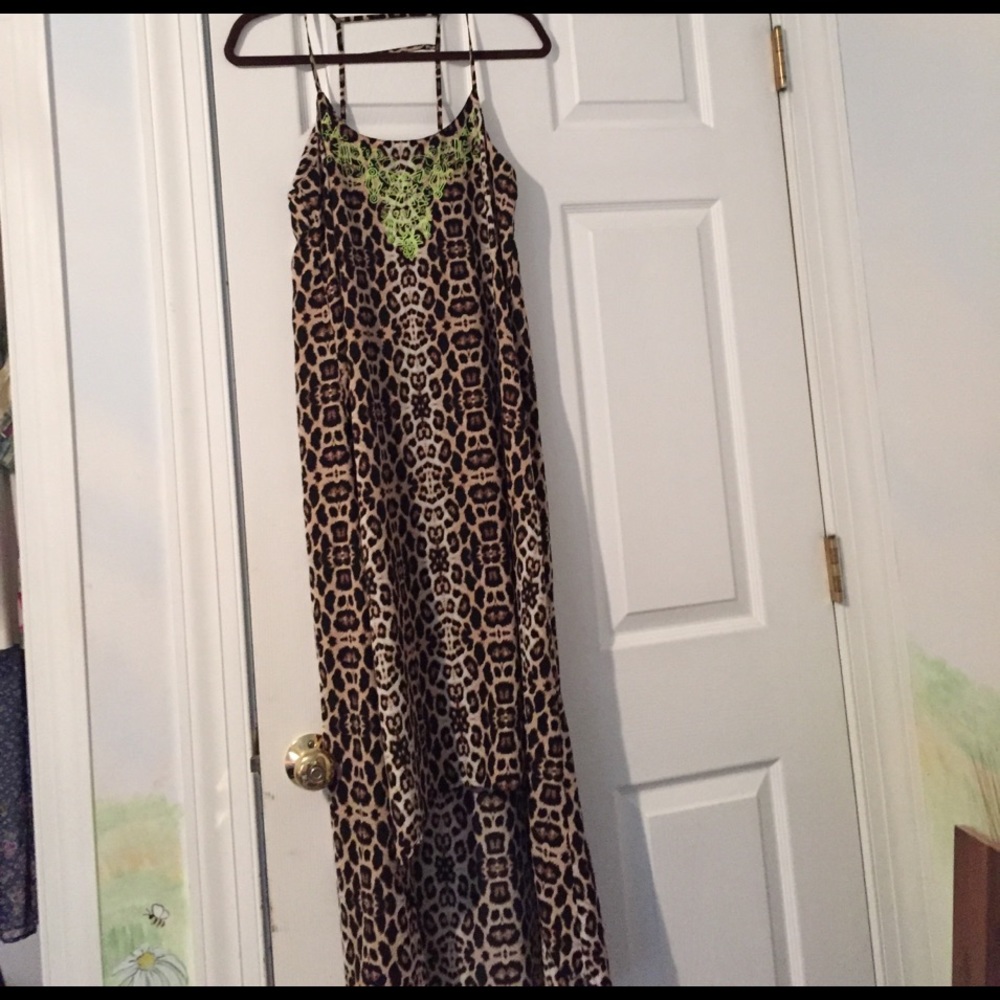 Leopard hi-low summertime dress