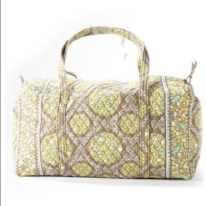 Vera Bradley small duffle
