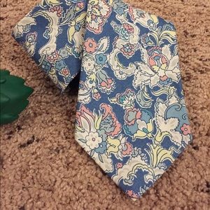 ❌SOLD❌ Liberty of London floral cotton tie