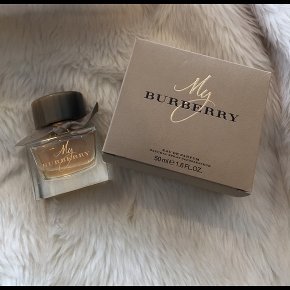 ✨✨My Burberry perfume✨✨ - Picture 1 of 2