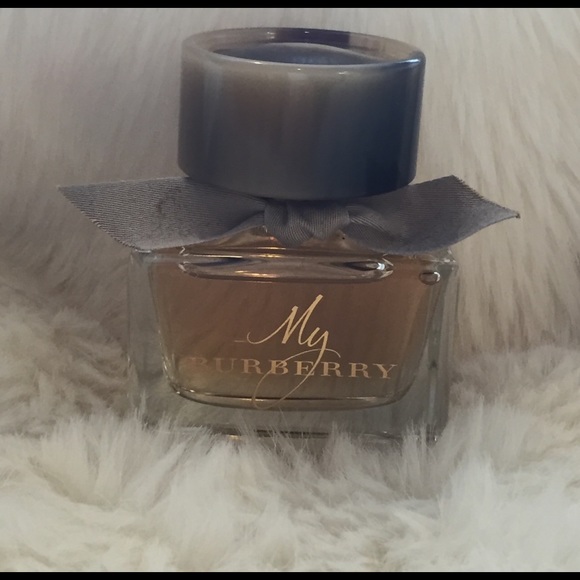 ✨✨My Burberry perfume✨✨ - Picture 2 of 2