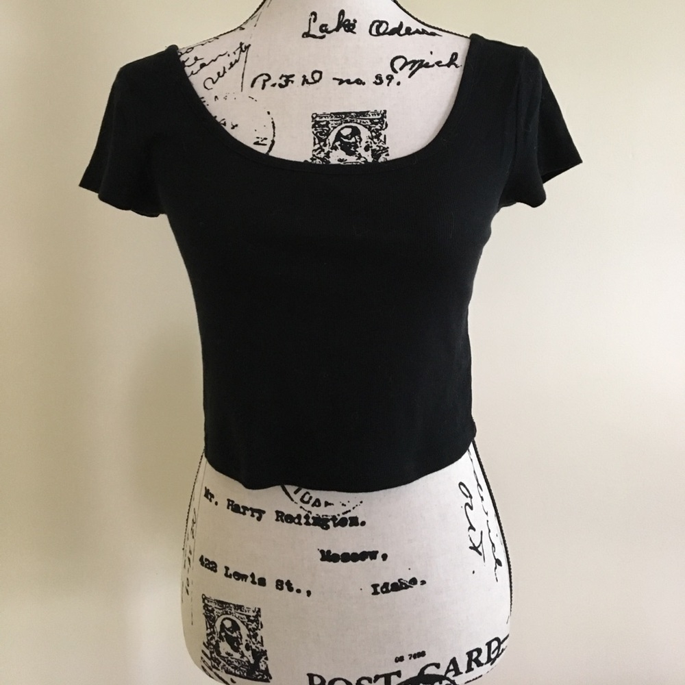 Mossimo Supply Co crop top