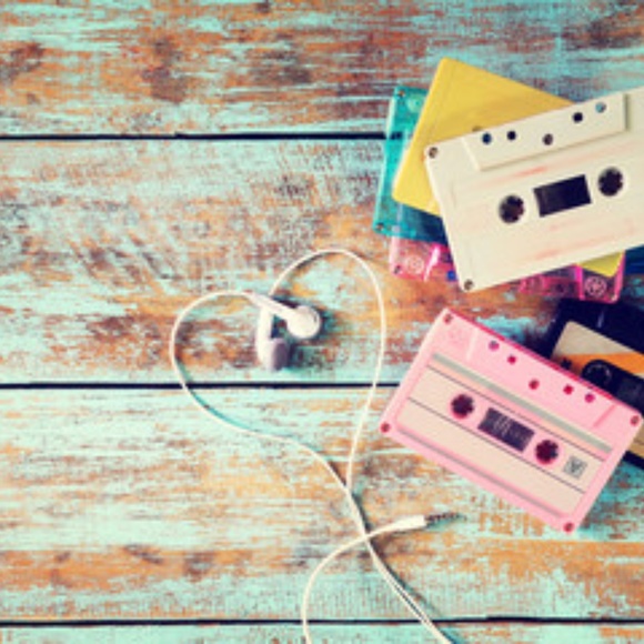 Meet your Posher, Jasmine - Picture 2 of 5