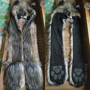 Northern Rocky Mountain Wolf Spirithood