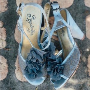 Seychelles Jumpin the Broom