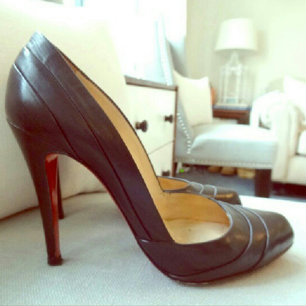 Black leather Louboutin size 36.5