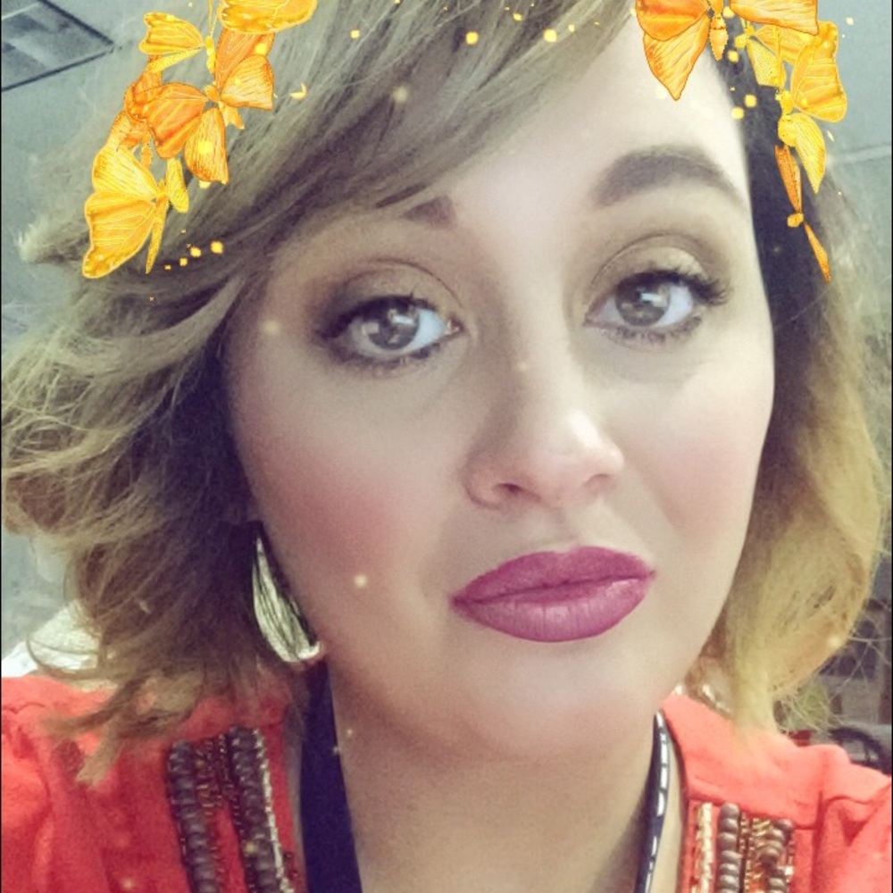 Meet your Posher, Erica