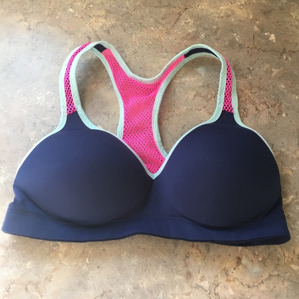 Victoria's Secret PINK yoga sports bra