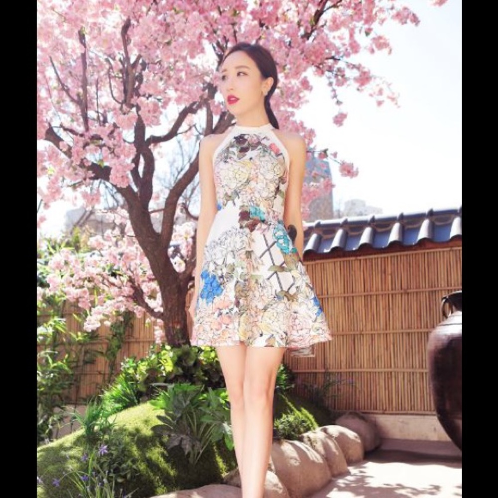 Halter Dress - Picture 2 of 4
