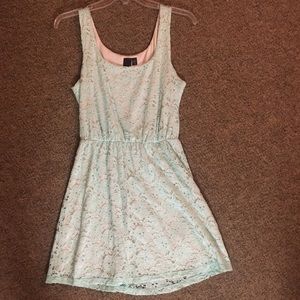 Mint Green Easter/Spring Dress Size Small
