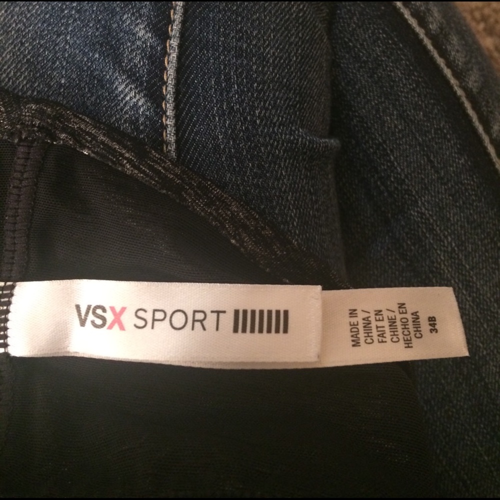VS Sports Bra - Picture 3 of 3