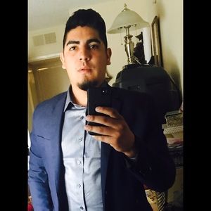 Meet your Posher, Javier