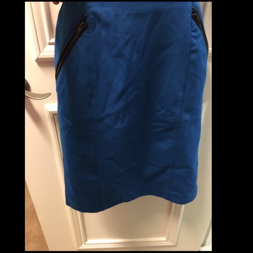 💞💞 Worn once! Knee high skirt