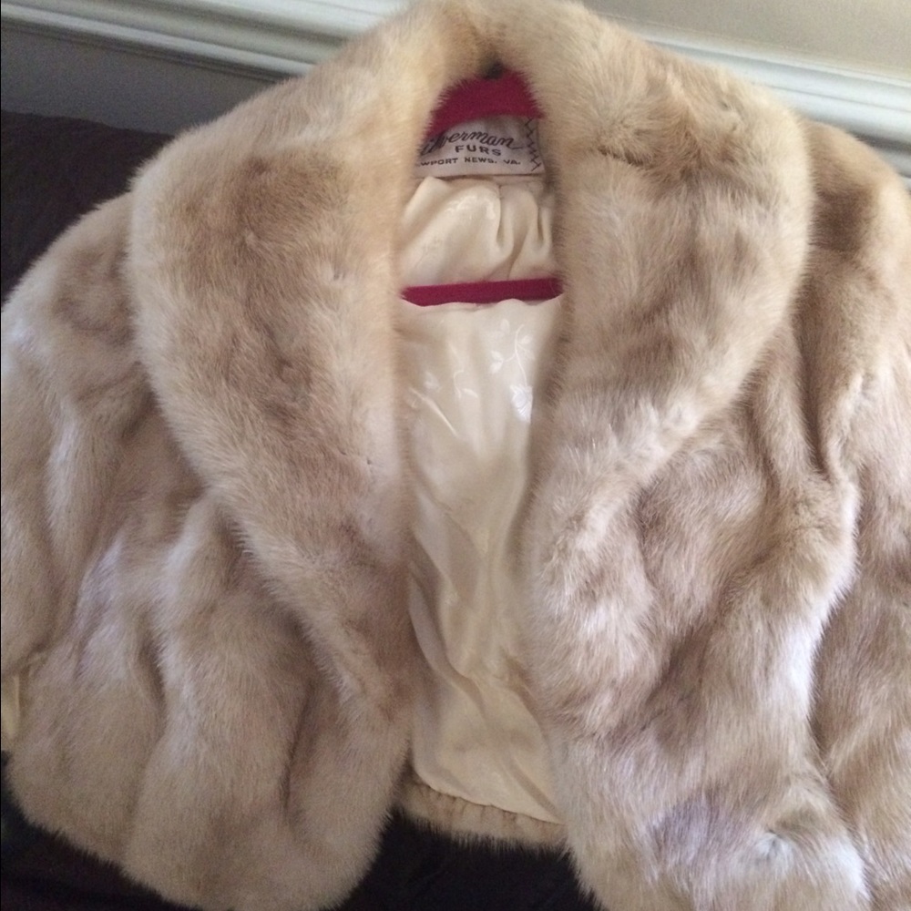 Silverman Furs Mink Stole