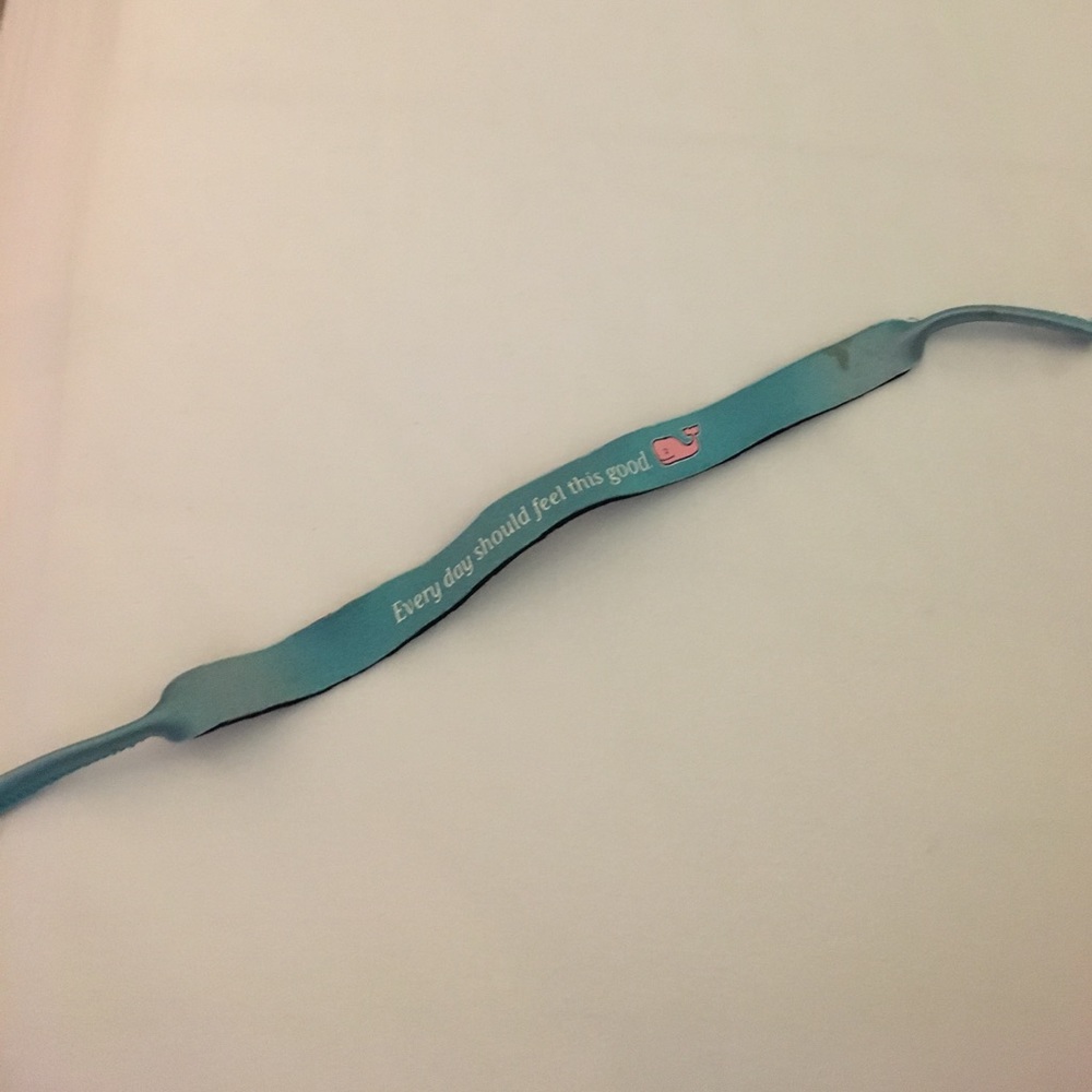 Vineyard Vines Croakie