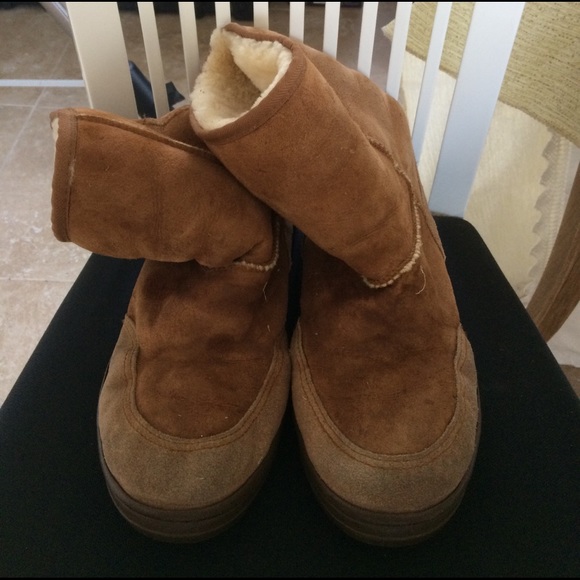UGG Shoes - Men's Uggs!