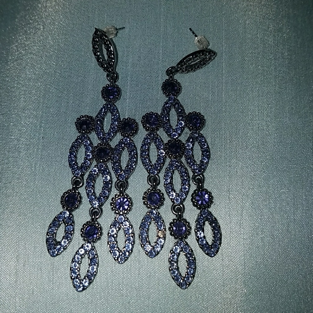 Blue dangle earrings