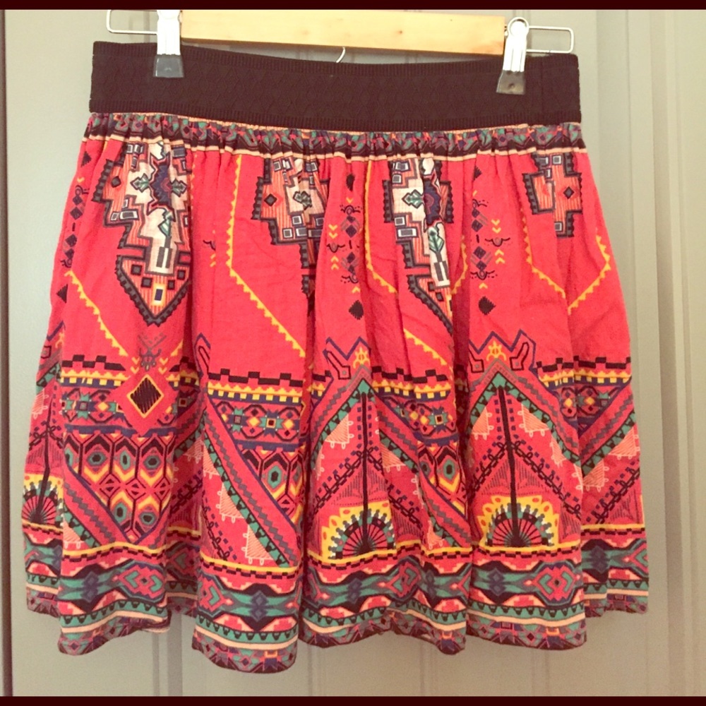 Kinnucan's high waisted skirt.