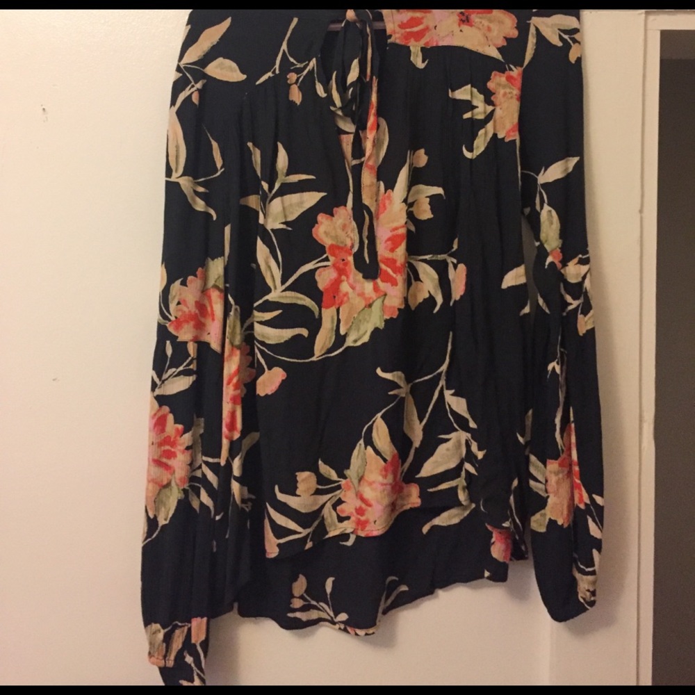 Billabong long sleeve blouse with tie neckline