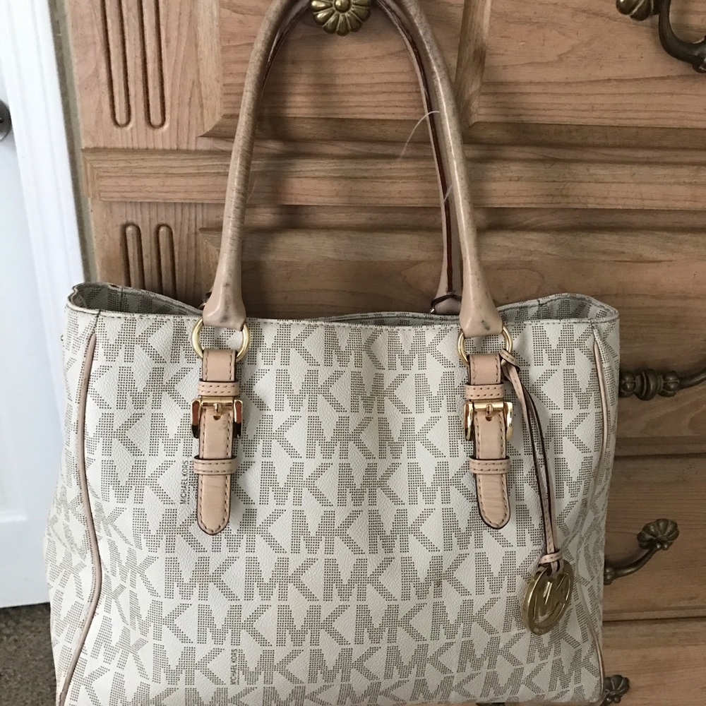 Michael Kors vanilla tote bag