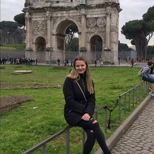 Meet your Posher, Veronika