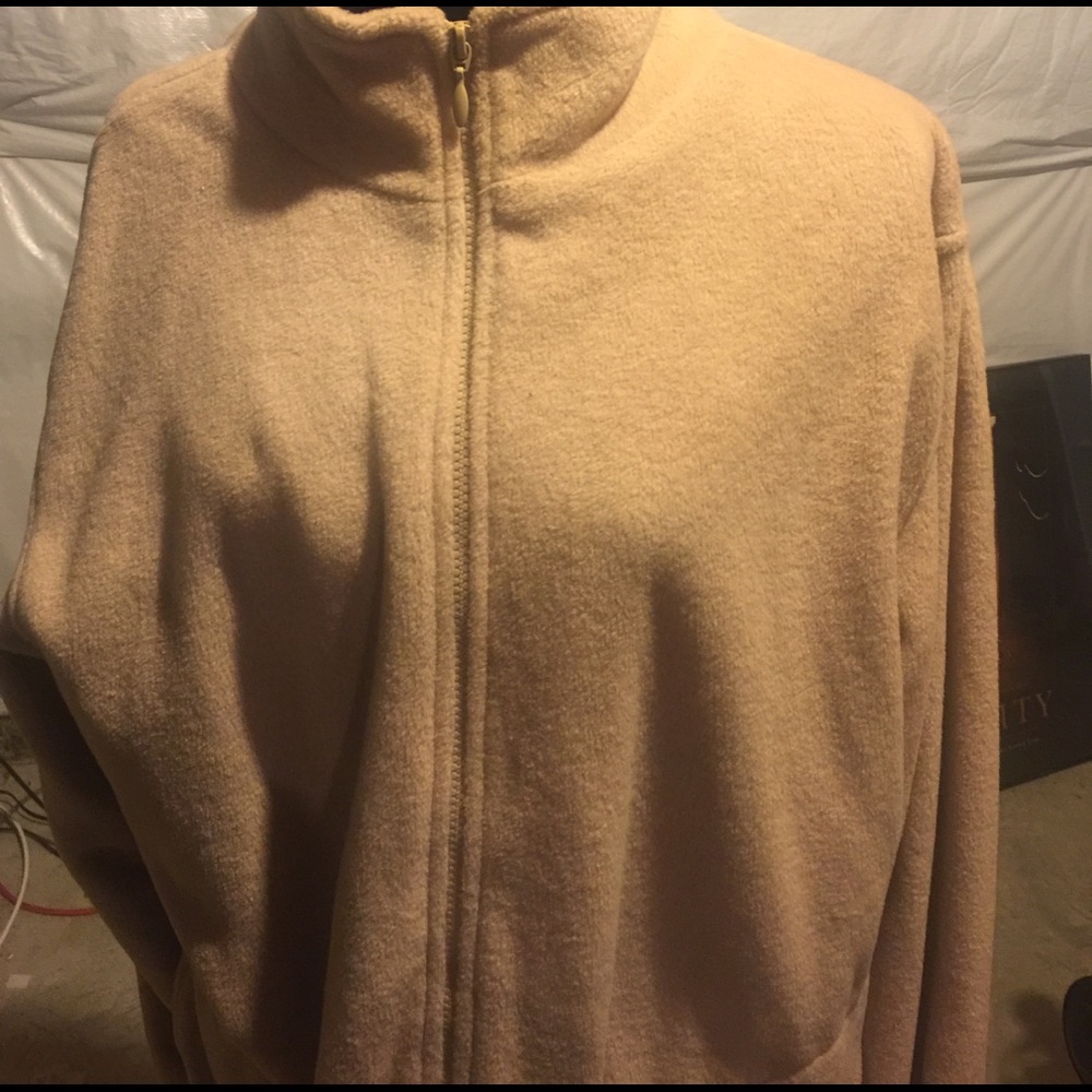 Size XL Karen Scott tan fleece jacket.. - Picture 2 of 3