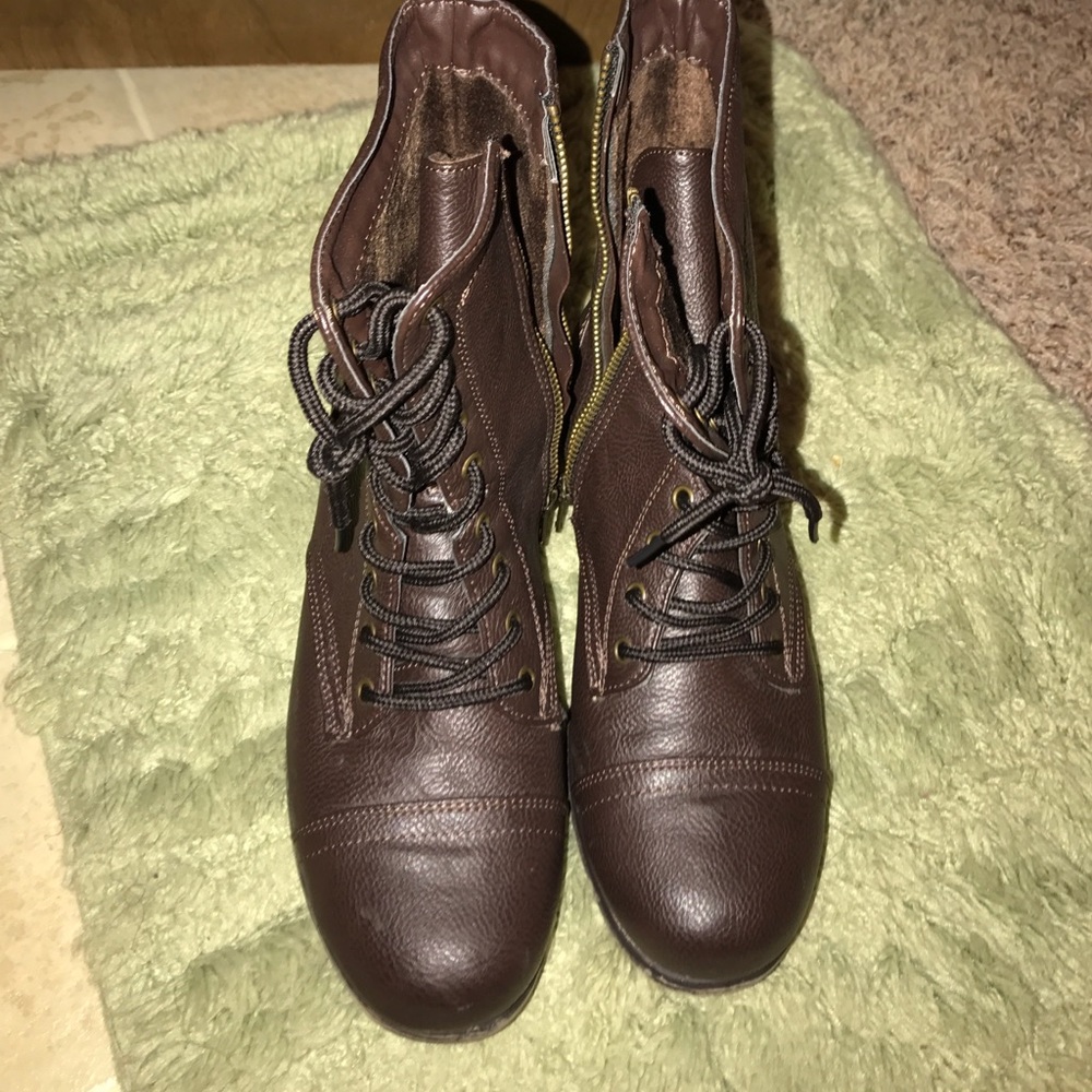 👢SALE🎉 BOOTS 🎉👢