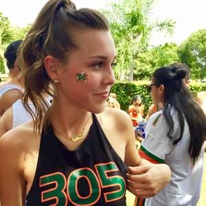 Meet your Posher, Lily