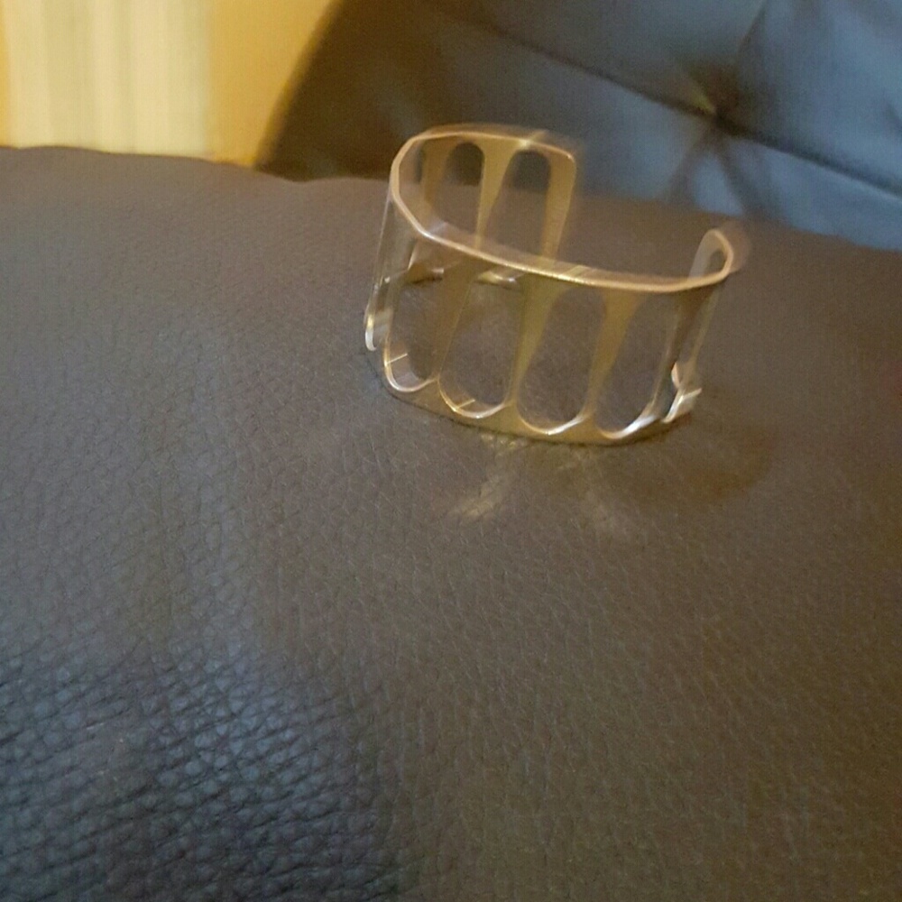 Stainless steel cuff