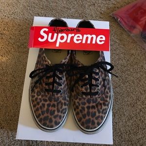 Leopard Vans