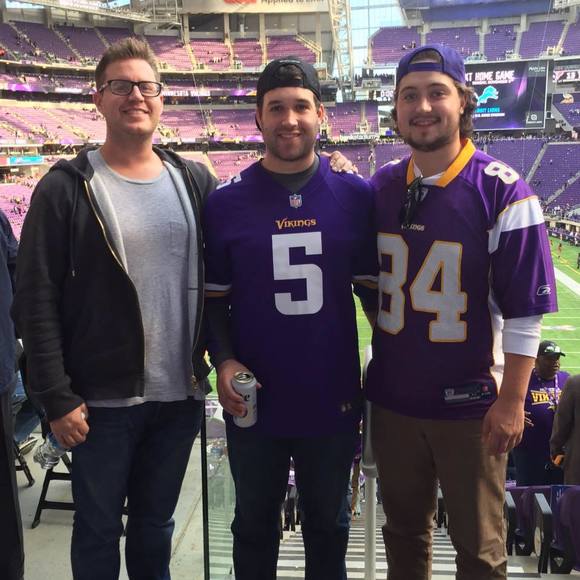 Meet your Posher, Colin - Picture 1 of 1