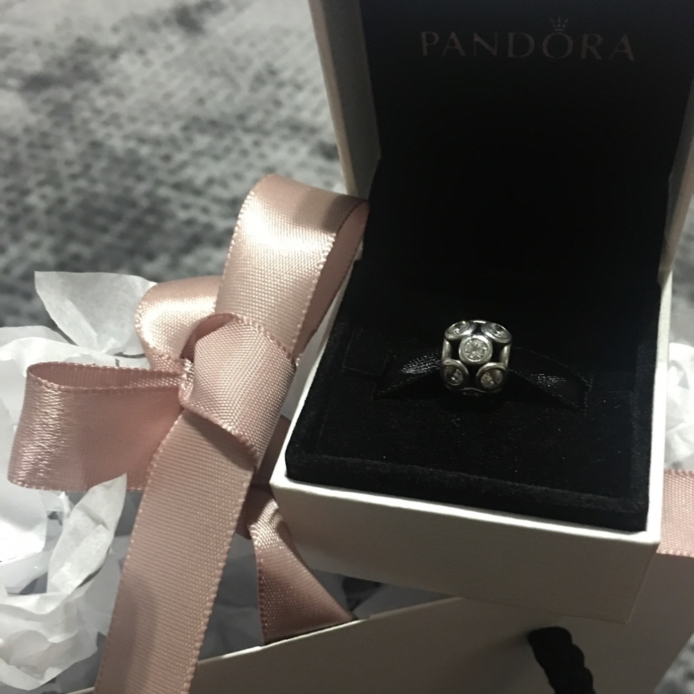 ❌SOLD❌Pandora Charm - Picture 2 of 8
