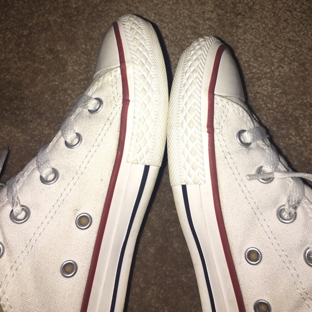 White Converse - Picture 5 of 7