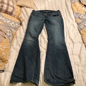 Artist Flare American Eagle Jeans