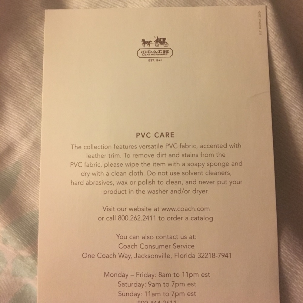 Coach Media Bag . Lots of storage. Used once. - Picture 4 of 4