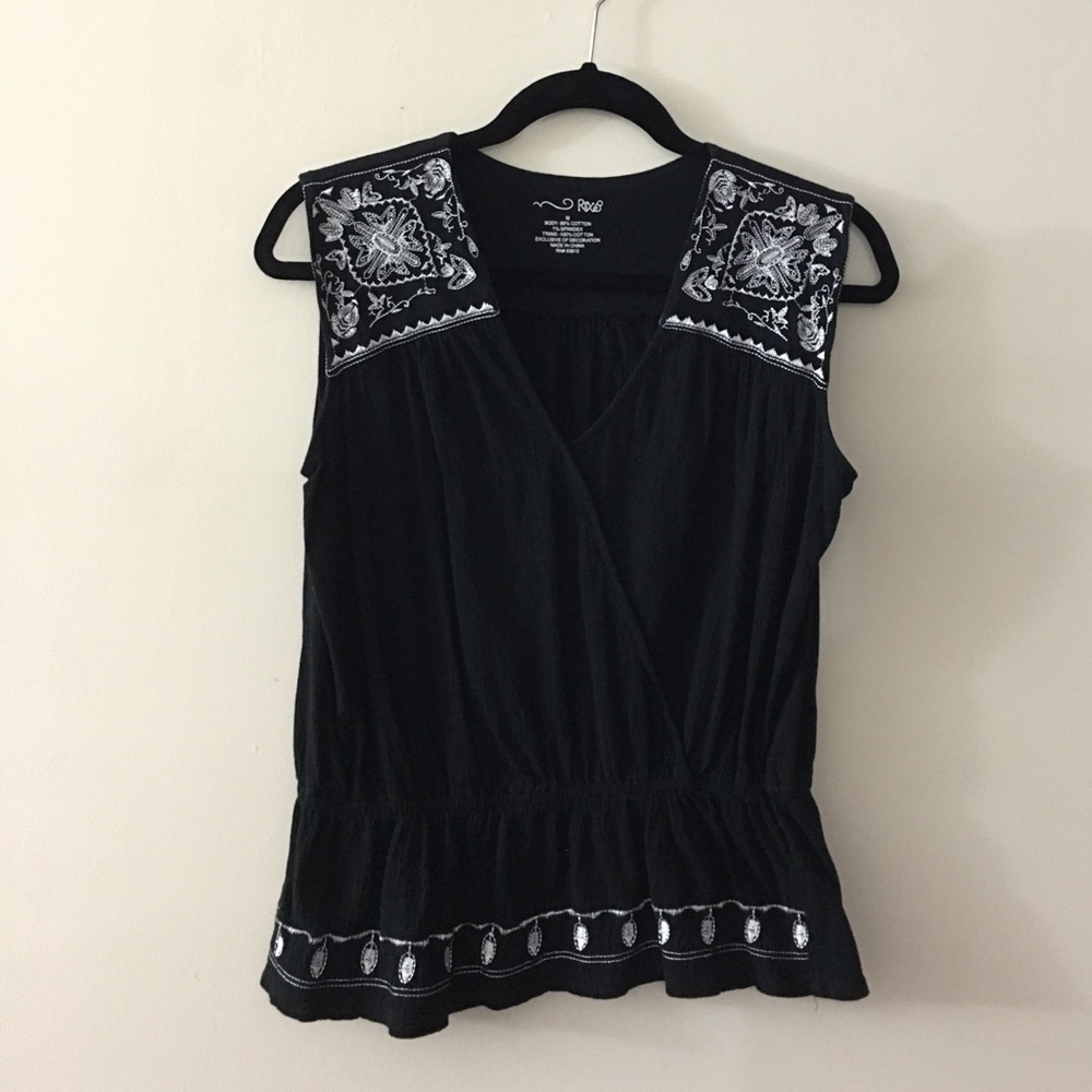Sleeveless top