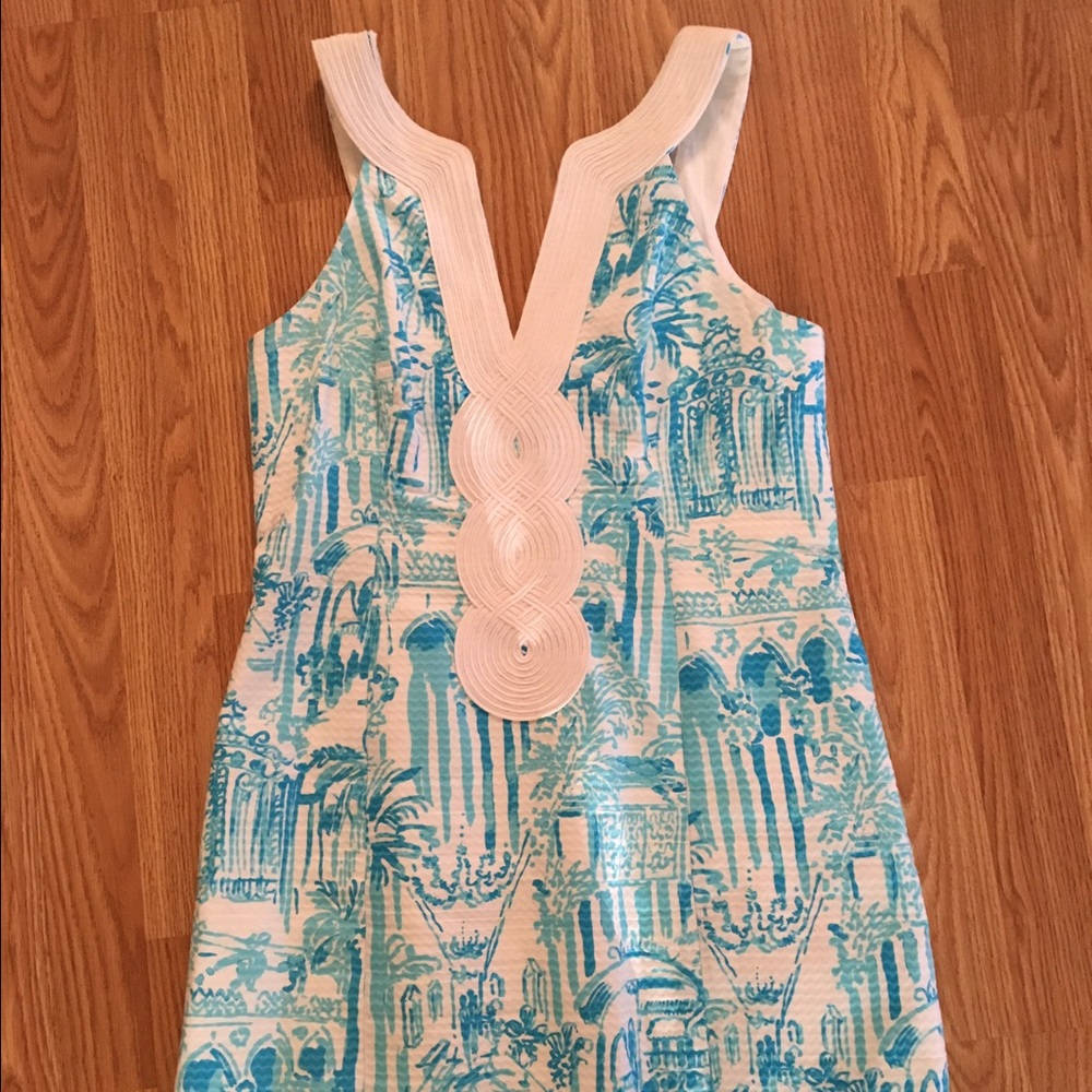 Lilly Pulitzer dress size 8!