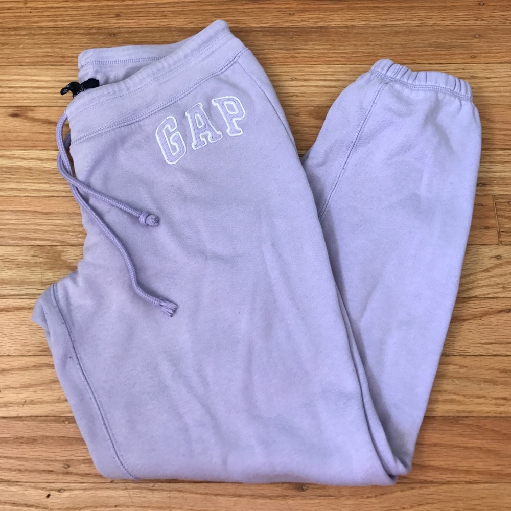 Lilac Gap logo sweatpants