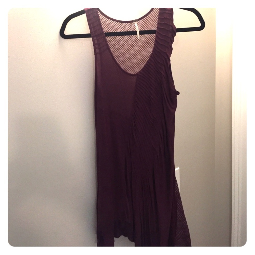 Free People violet tank.